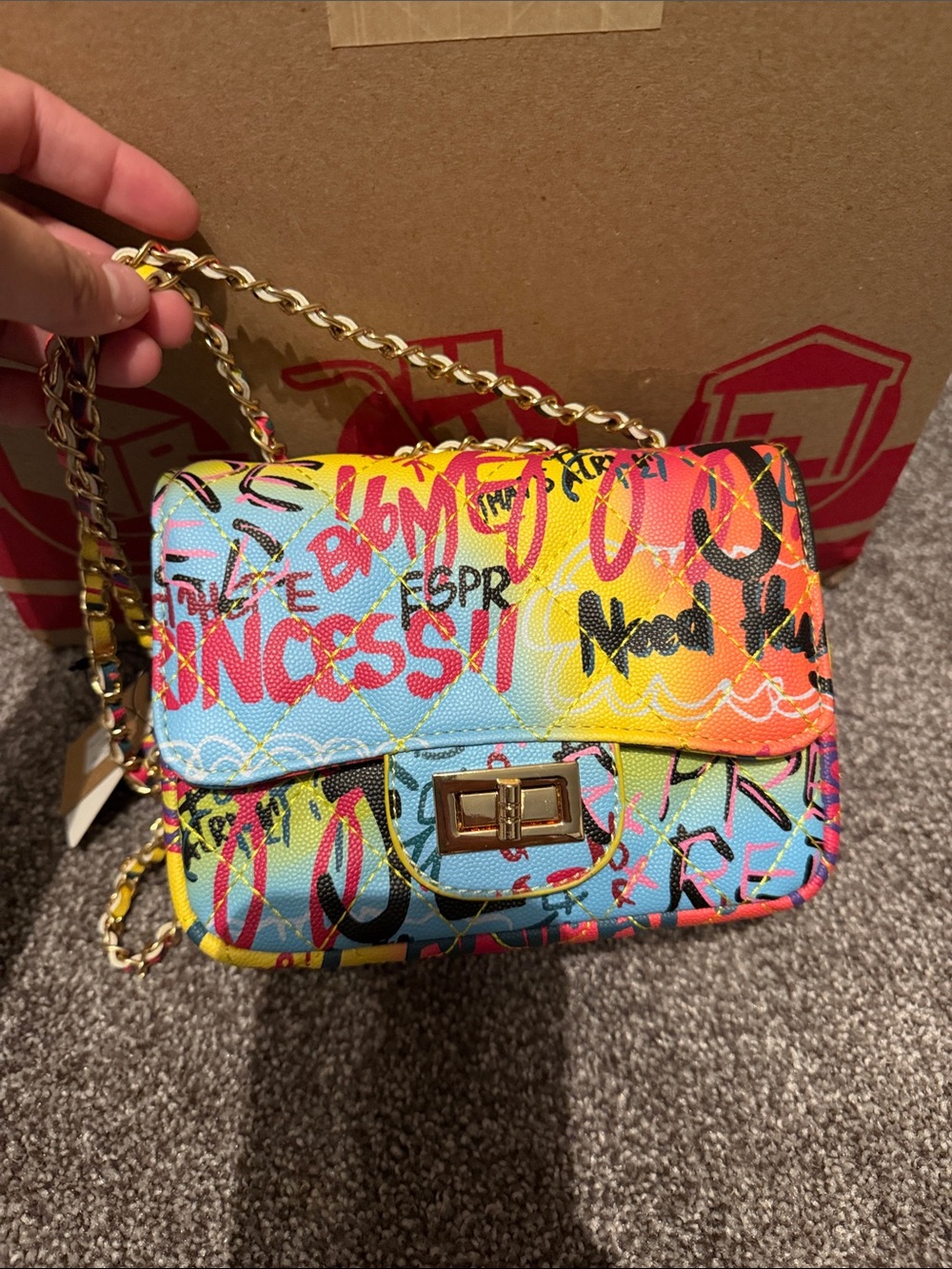 Multicolor Graffiti-Print Chain Strap Crossbody Bag - Picture 3 of 3